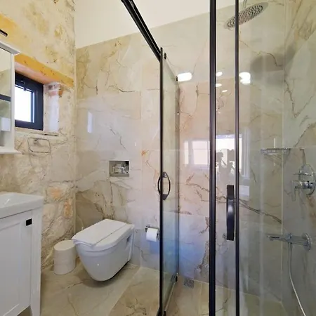 Ader 5 *